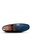 Moccasin in suede flanged leather