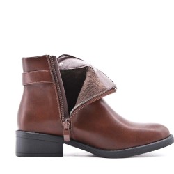 Bottine en simili cuir