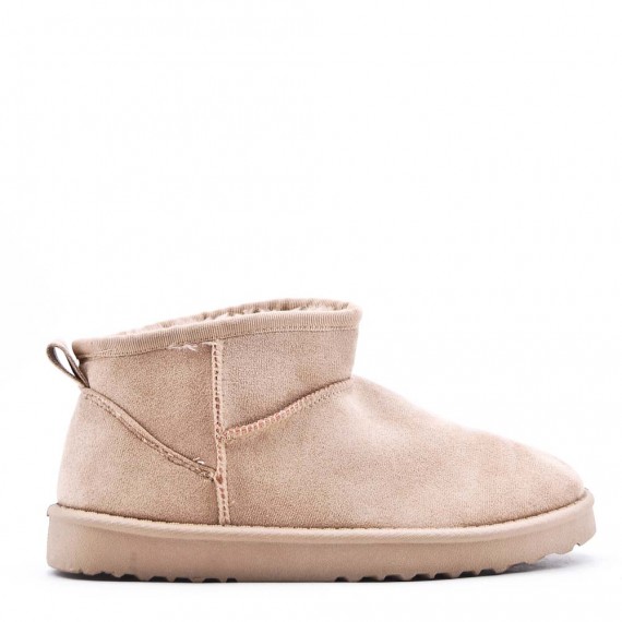 Ankle boot in a mix of materials for autumn and winter