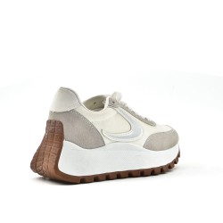 Zapatillas deportivas de mujer de materiales mixtos