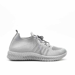 Zapatilla en materiales textiles