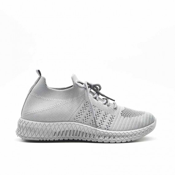 Zapatilla en materiales textiles