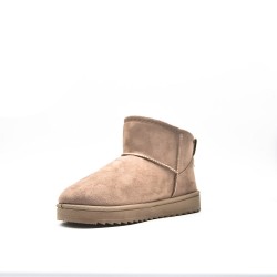 Botines clásicos de pelo para mujer.