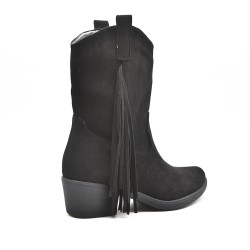 Ankle boot in faux suede