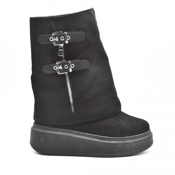 Botines clásicos de pelo para mujer.