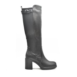 Bottes en simili cuir 