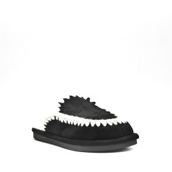 Pantuflas con detalle blanco