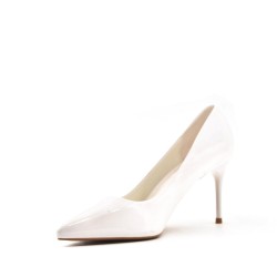 Leatherette pump with heels