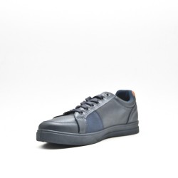 Zapatilla de material mixto con cordones