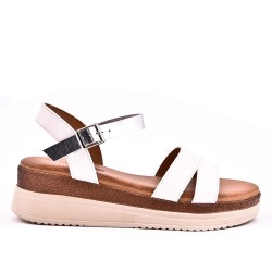 Sandals in faux leather for women