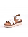 Sandals in faux leather for women