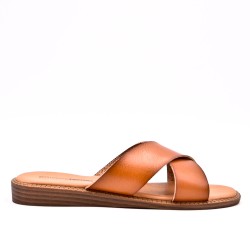 Sandals in faux leather for women