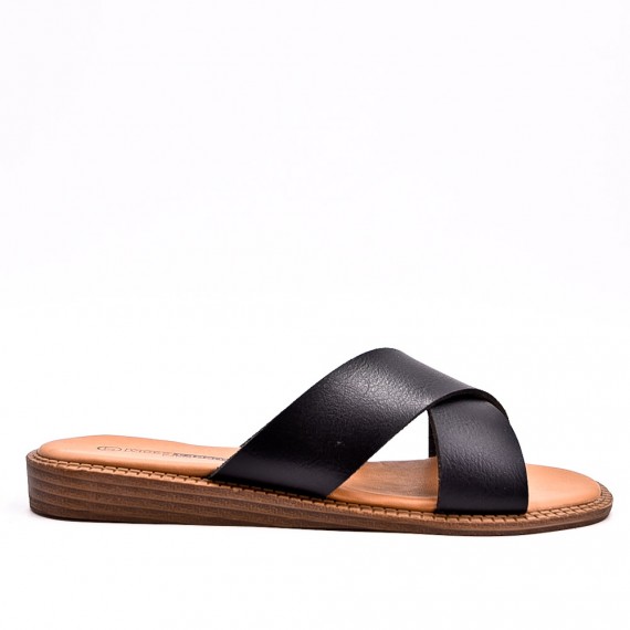 Sandals in faux leather for women