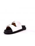 Sandals in faux leather for women