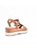 Sandals in faux leather for women