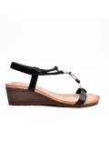 Flat sandals in a material mix for women
