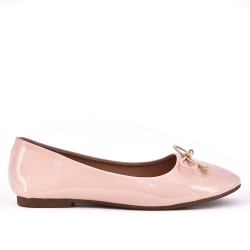 Ballerine en vernis à nœud
