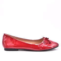 Ballerine en vernis à nœud