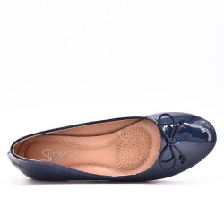 Ballerine en vernis à nœud
