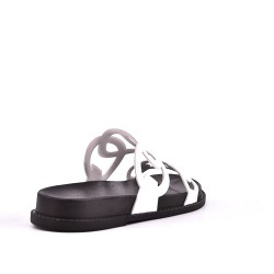 Sandale en simili cuir