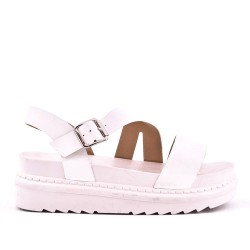 Sandalias de mujer con strass en piel sintética.