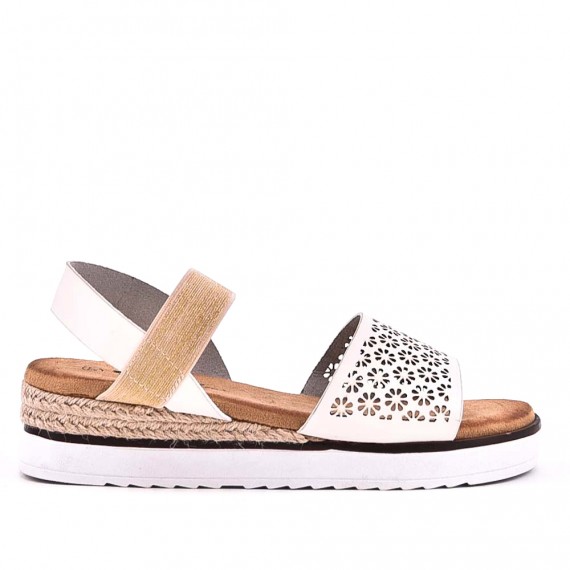 Mixed material wedge sandal