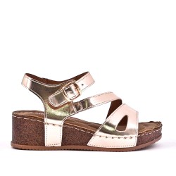 Mixed material wedge sandal