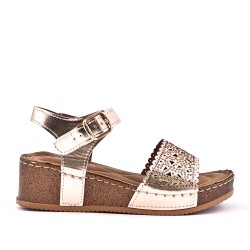 Mixed material wedge sandal
