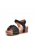 Mixed material wedge sandal