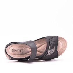 Sandale en simili cuir noire à talon compensé