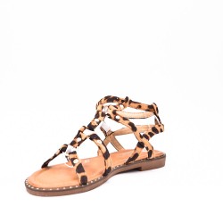 Sandal with decorated strap