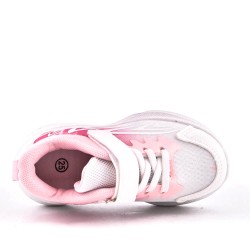 Canasta infantil con rasguño