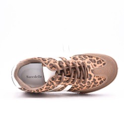 Zapatilla de material mixto para mujer