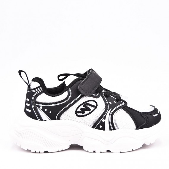 Canasta infantil con rasguño