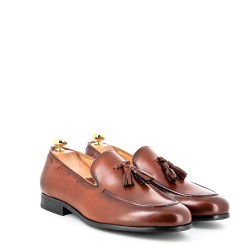 Leather derby with fringe