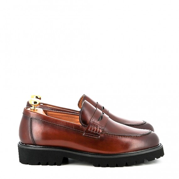 Leather derby shoe