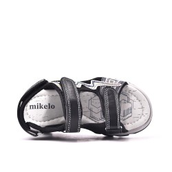 Children's sandal with velcro