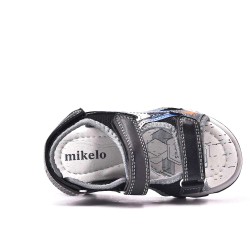 Children's sandal with velcro