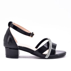 Sandal girl with small heel