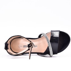 Sandal girl with small heel