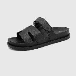 Sandalias de doble tira con cierre ajustable – suela cómoda