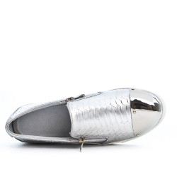 Basket argent zippée à motif croco 