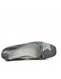 Gray comfort ballerina with star pattern