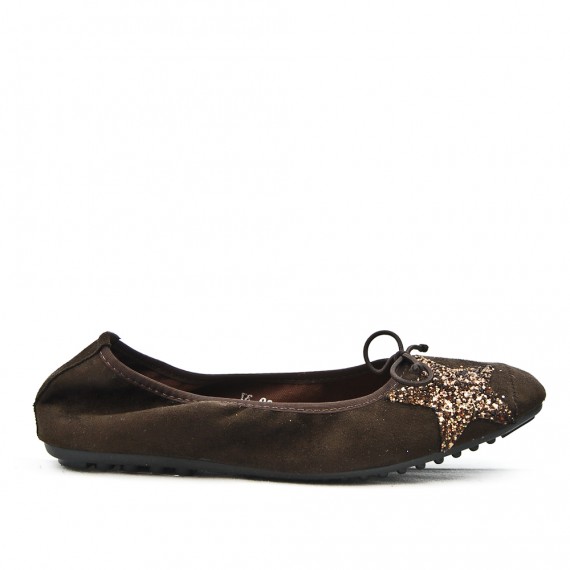 Brown comfort ballerina with star pattern