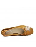 Camel comfort ballerina with star pattern