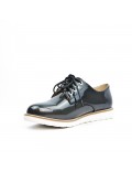 Black Derby en cordones con cordones