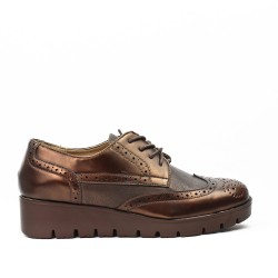 Brown faux leather lace-up brogue