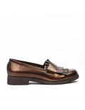 Tan moccasin in faux leather with bangs