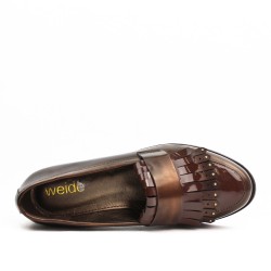 Tan moccasin in faux leather with bangs