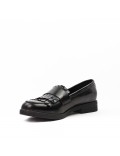 Black imitation leather moccasin with bangs